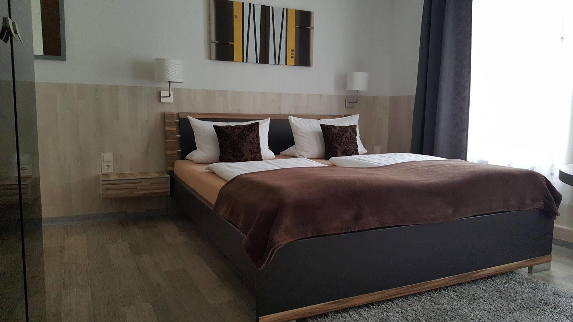 City Central Promenade Bad Homburg vor der Hoehe Exterior photo